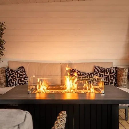 Vila Bergen. Historic Luxury Near The Centre Bergen