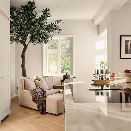 Bergen. Historic Luxury Near The Centre ヴィラ ベルゲン