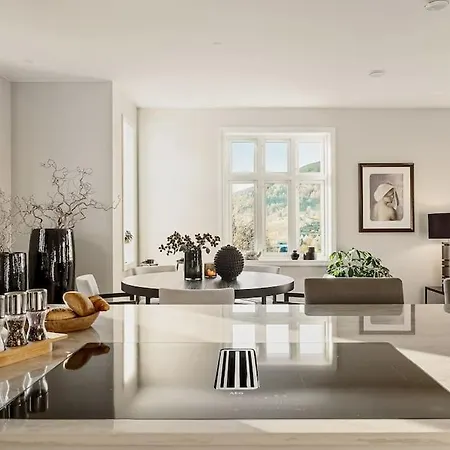 Bergen. Historic Luxury Near The Centre Вілла