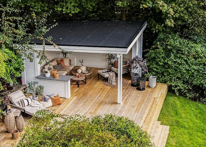 Βίλα Bergen. Historic Luxury Near The Centre Μπέργκεν