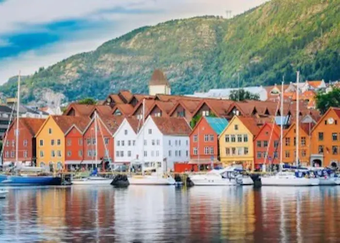 Bergen. Historic Luxury Near The Centre *