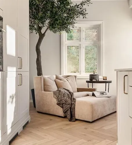 Bergen. Historic Luxury Near The Centre Villa Bergen