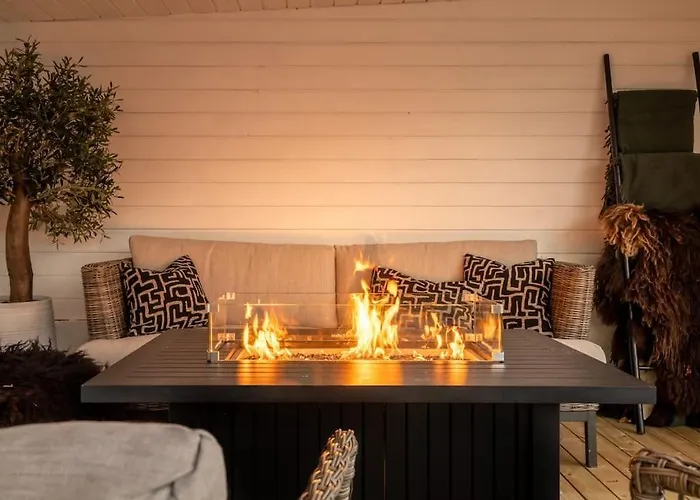 Βίλα Bergen. Historic Luxury Near The Centre Μπέργκεν