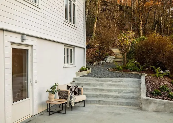 Bergen. Historic Luxury Near The Centre * 베르겐