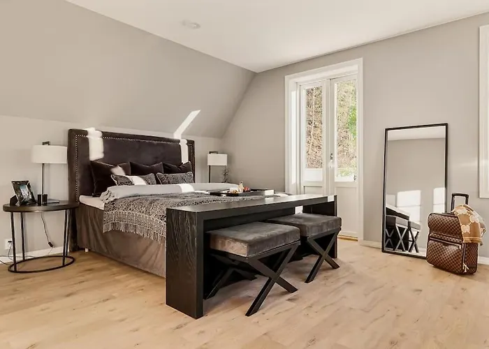 Bergen. Historic Luxury Near The Centre *